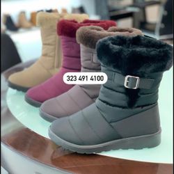 Snow Boots Women Sizes 5.5,6,7,8,9,10 $25 Each Par
