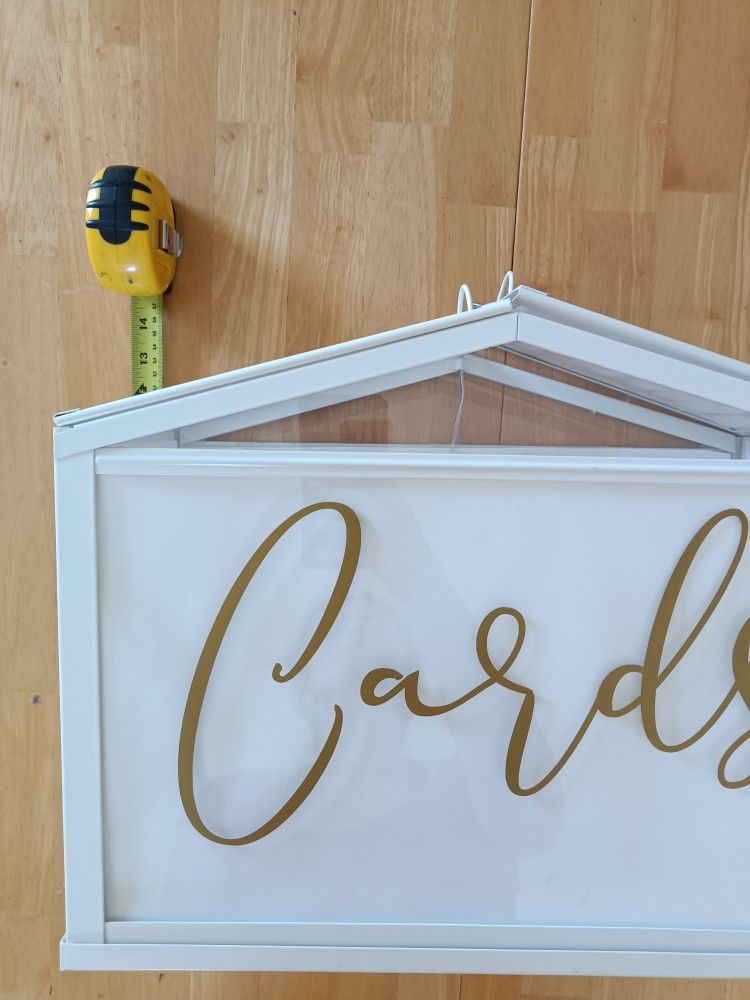 Large Card Box with Slot, doors and fairy light inside
Condition is Used - Good
Comes with lock and key. I covered the inside with translucent wax p
