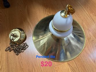 Ceiling pendant light
