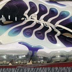 Vapor Air maxes Plus 