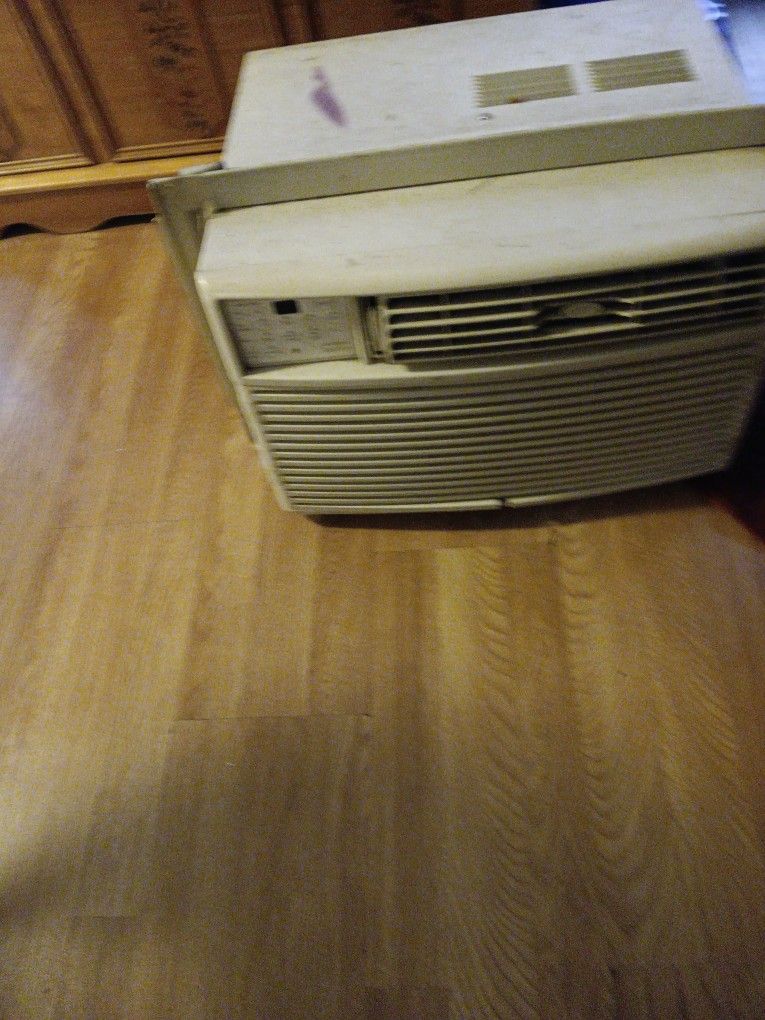Air Conditioner