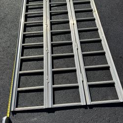 API Outdoors ATV Tri-Fold Loading Ramp Approx. 47” W X 7’ L. Don’t Know Weight Capacity. Must Pickup