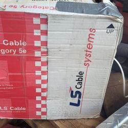 Cat 5e Cable 200ft