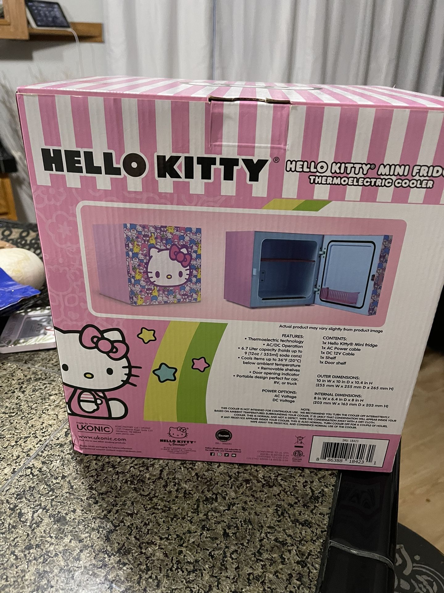Hello Kitty Mini Fridge 