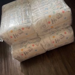 Huggies Newborn Size Diapers 