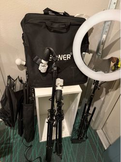 Studio lighting equipment
