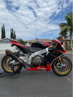 2013 Aprilia RSV4