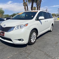 2016 Toyota Sienna