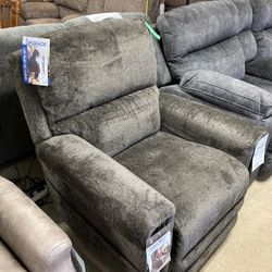 Lift Recliner Chair - New 