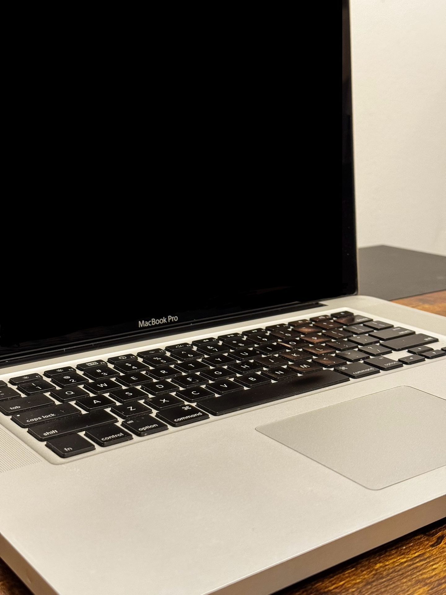 MacBook Pro Bundle + HP Printer (Non-Working) – $400 (Final Sale) Two Vintage MacBooks + All-in-One Printer – Best for Collectors, Hackers, or Parts