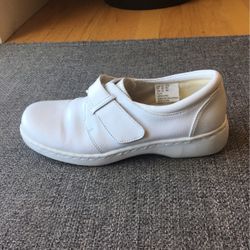 Nursing  Leather Shoes