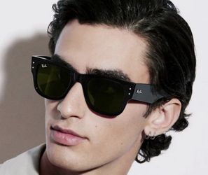 Rayban Sunglasses New In Box Mega Wayfarer 