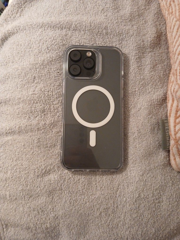iPhone 16 Pro Max 5