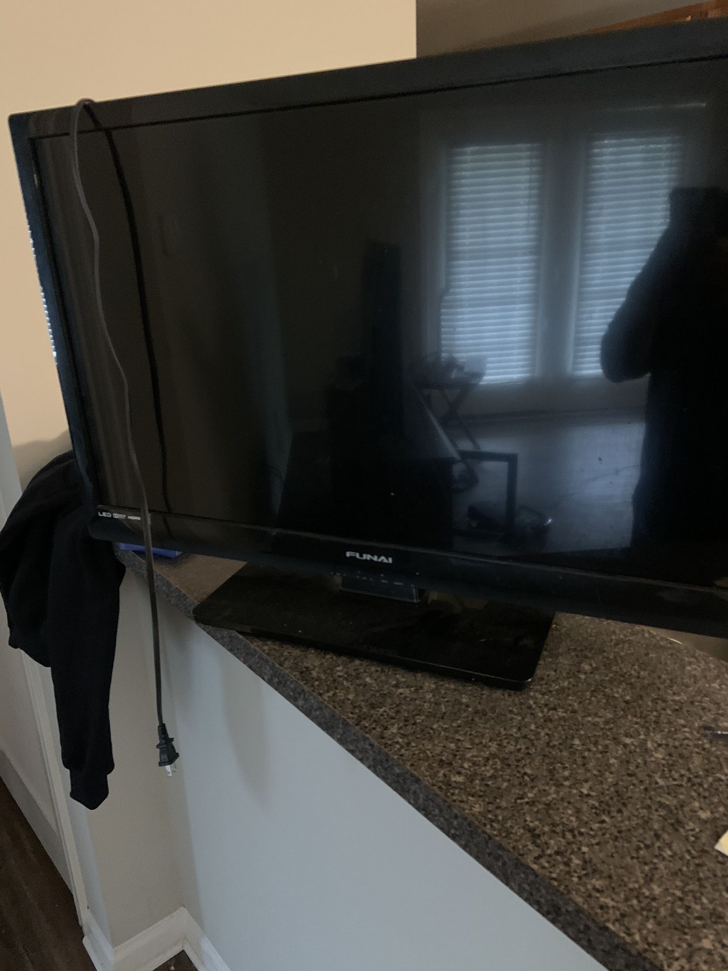 32” Monitor/Tv