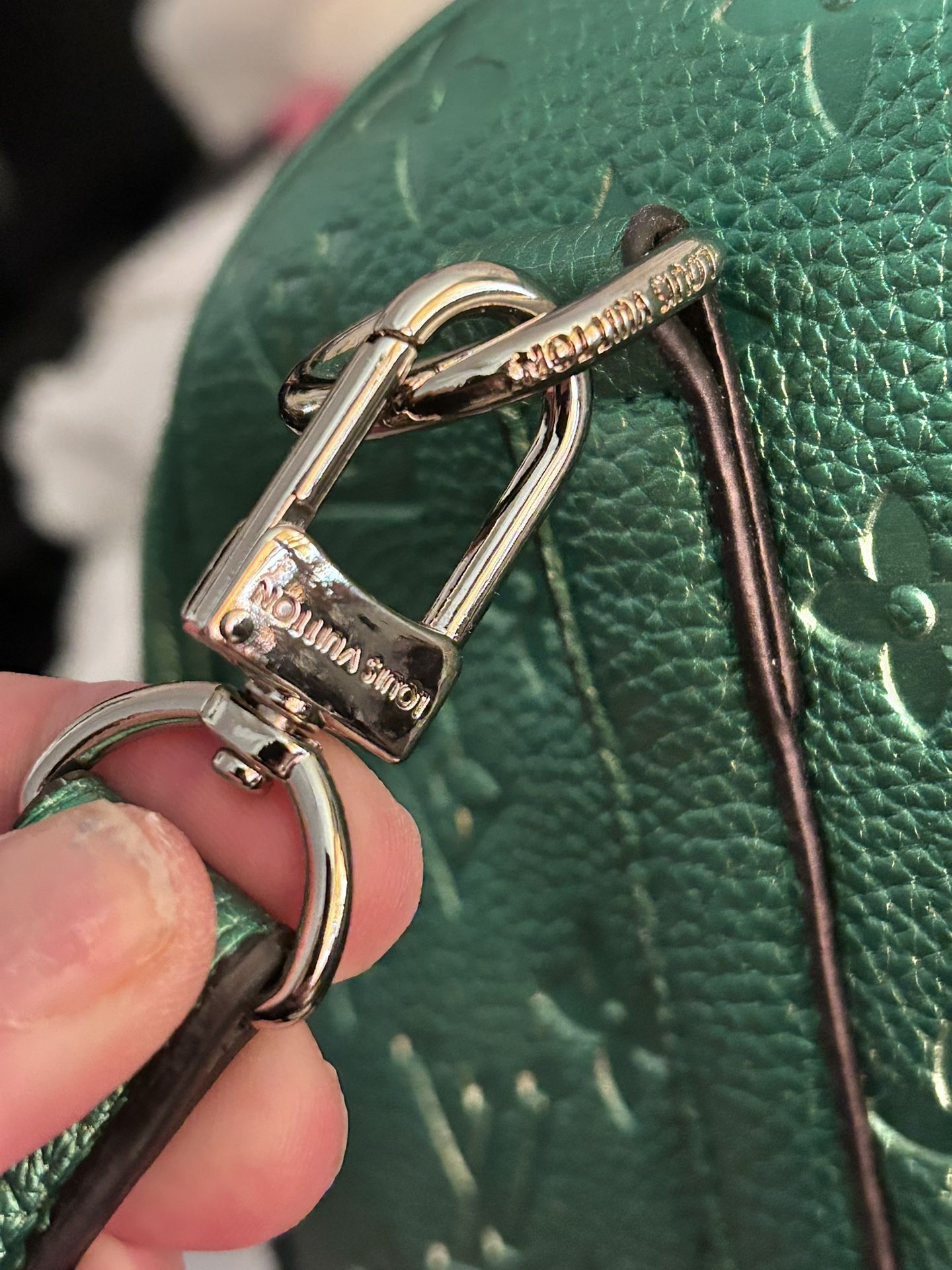 Authentic Louis Vuitton Keepall XS Taurillon Illusion bag for Sale