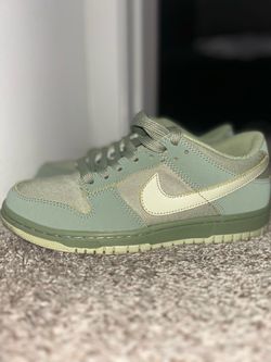 Nike Dunk Low Green Low-Top Sneaker