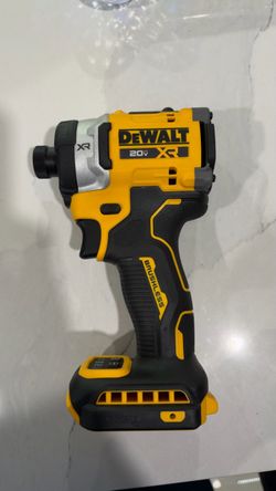 20V MAX XR Cordless Impact Driver (Tool Only)