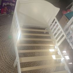 Like New Toddler Bed 