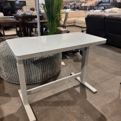 Geller Electric Standing Desk