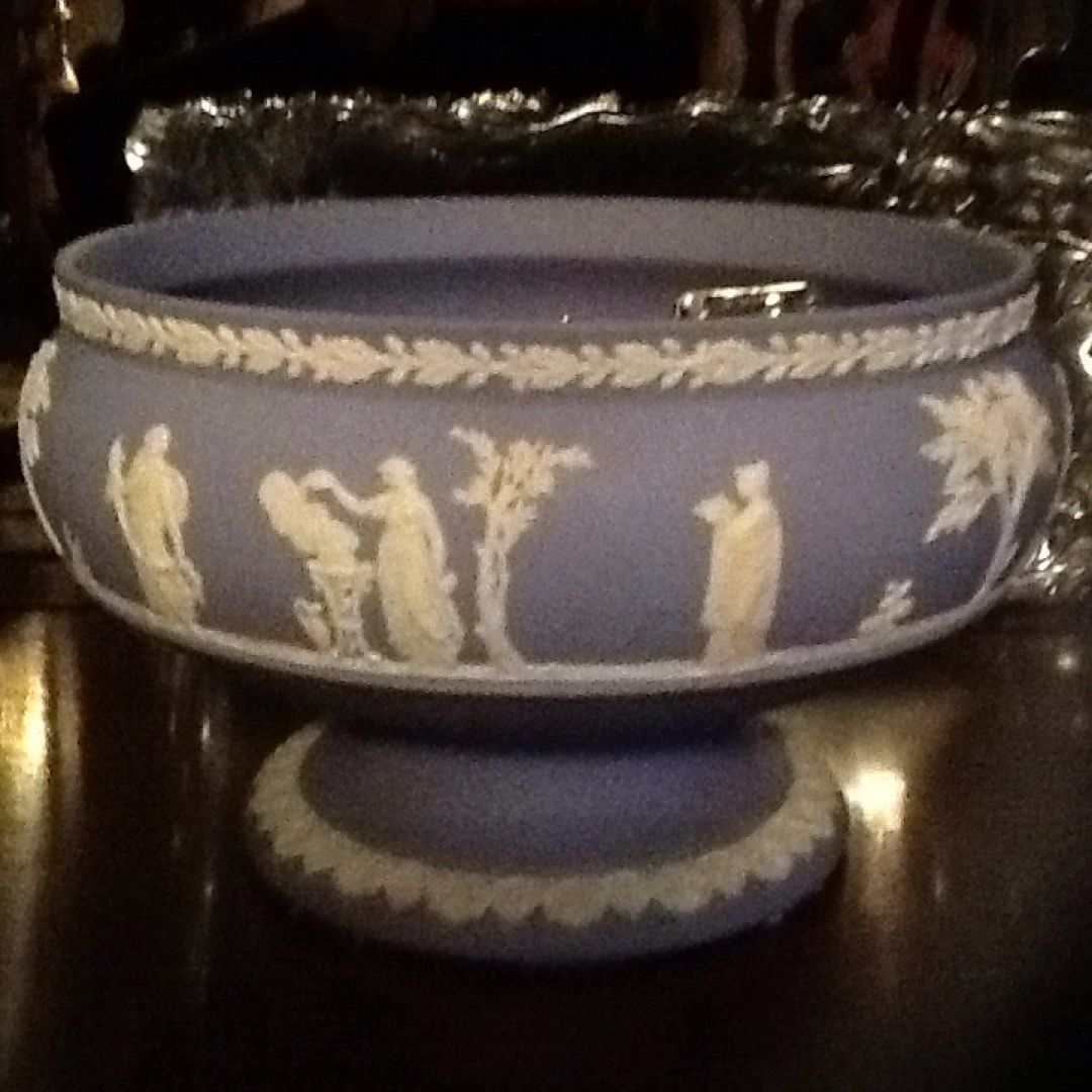 Beautiful Wedgewood Bowl