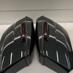 OEM Harley-Davidson Touring Saddlebags – 2025