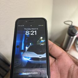 iPhone SE 3rd Gen 128GB Midnight – Unlocked – 86% Battery Health