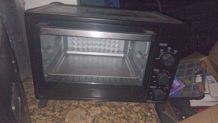 Black Countertop Toaster Oven