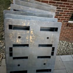 6 Weather Proof Pallets 