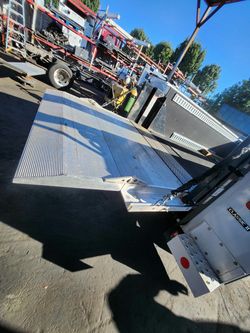 Tommy lift gate for utility box o pick up