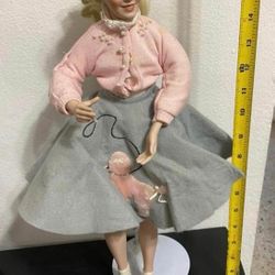 MUÑECA ANTIGUA DE PORCELANA DISEÑO BAILARINA 