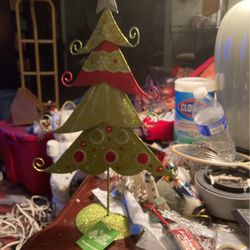 Metal decorative Christmas tree