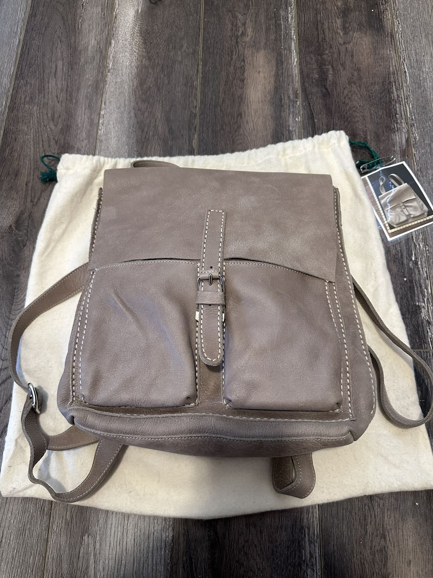 ROOTS Genuine Leather Bag/Backpack/Purse