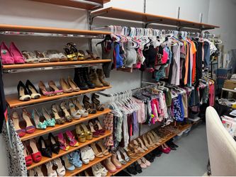 Selling 10000 pieces of clothing and shoes