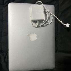 2017 MacBook Air 13 inch 
