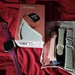 Fit Bit Versa 3