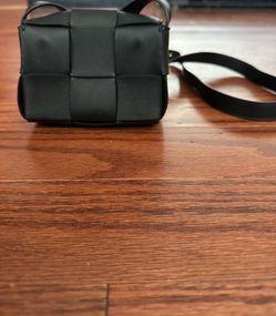 Bottega Veneta Cassette Mini Crossbody Bag – Black Leather – Excellent Condition