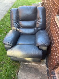 Lazy boy recliner