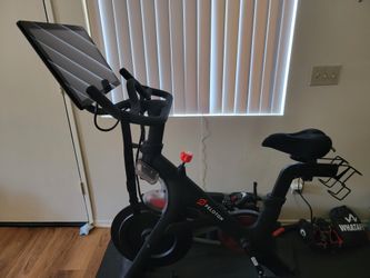 Peloton with extras