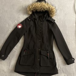 Canada Weather Gear Parka Size Small Women's Winter Jacket Waterproof Shell