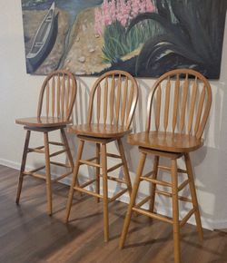 Oak Wood Swivel Bar Stools-3 Piece