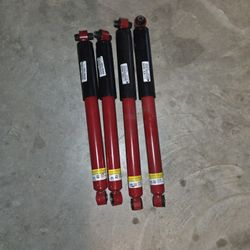 2025 Jeep Wrangler Shocks