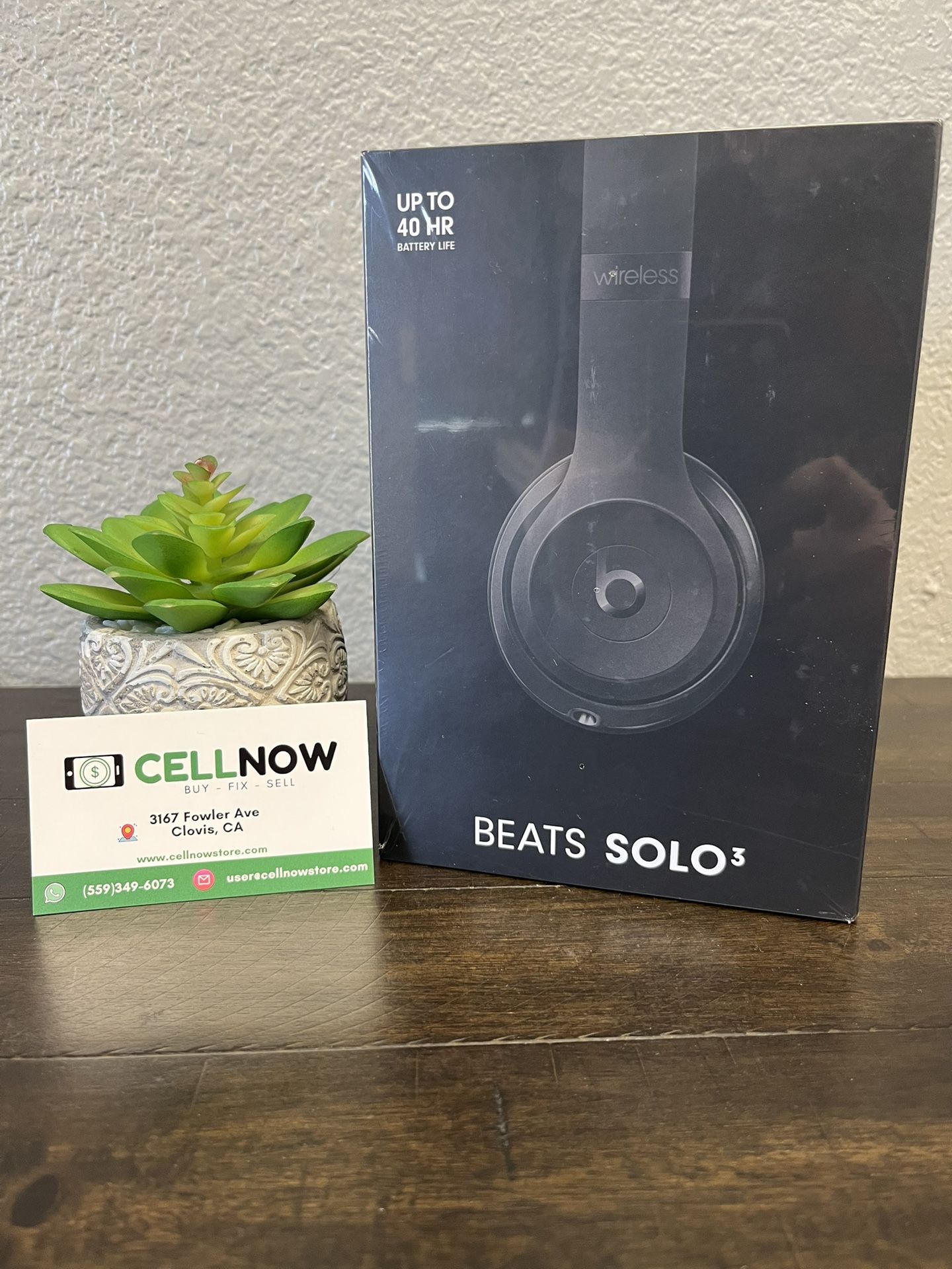 BEATS SOLO3 Wireless Headphones - New & Sealed
