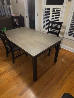 Dining Table with 2 Chairs