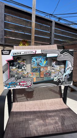 Pokemon Unova Heavy Hitters premium collection