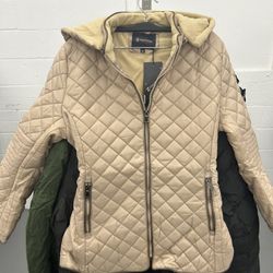 Woman’s Hooded Beige Puffer Jacket