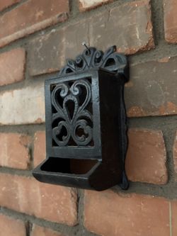 Cast Iron Match Holder