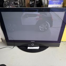 43 Inch Samsung Plasma TV *FREE* 