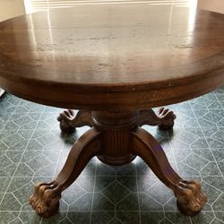 1800S Clawfoot Kitchen Table