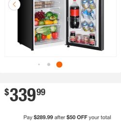 MAGIC CHEF MINI REFRIGERATOR 