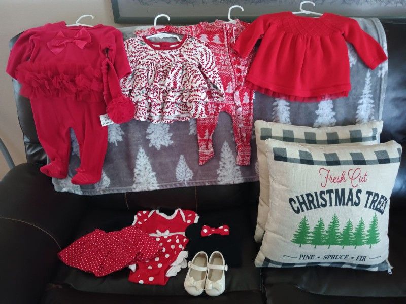 Christmas Clothes Bundle baby/ infant size 3-6 Months with shoes. $18